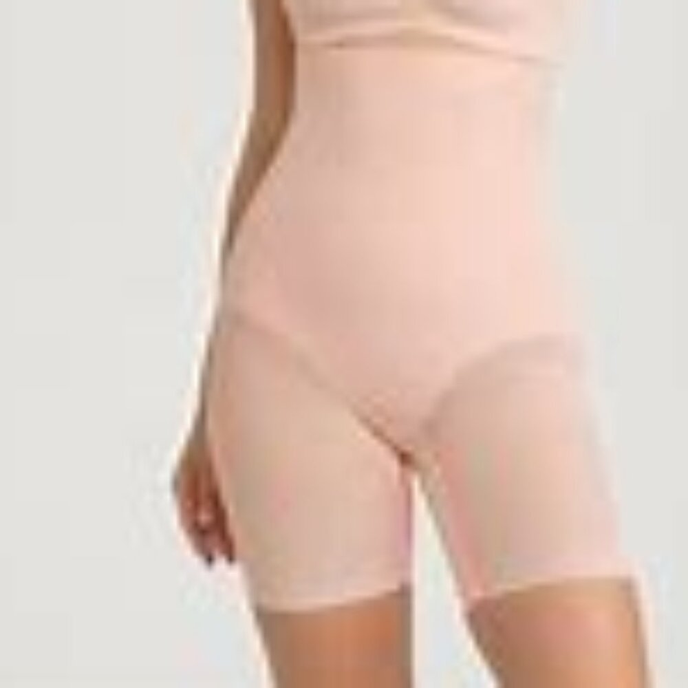 HoneyLove SuperPower Short Size Med. Tan  Midwaist Short Shapewear